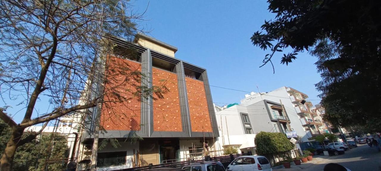 Square9 - A Boutique Hotel Gurgaon Exterior photo