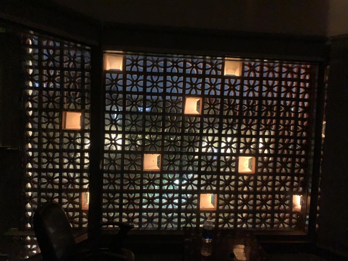 Square9 - A Boutique Hotel Gurgaon Exterior photo