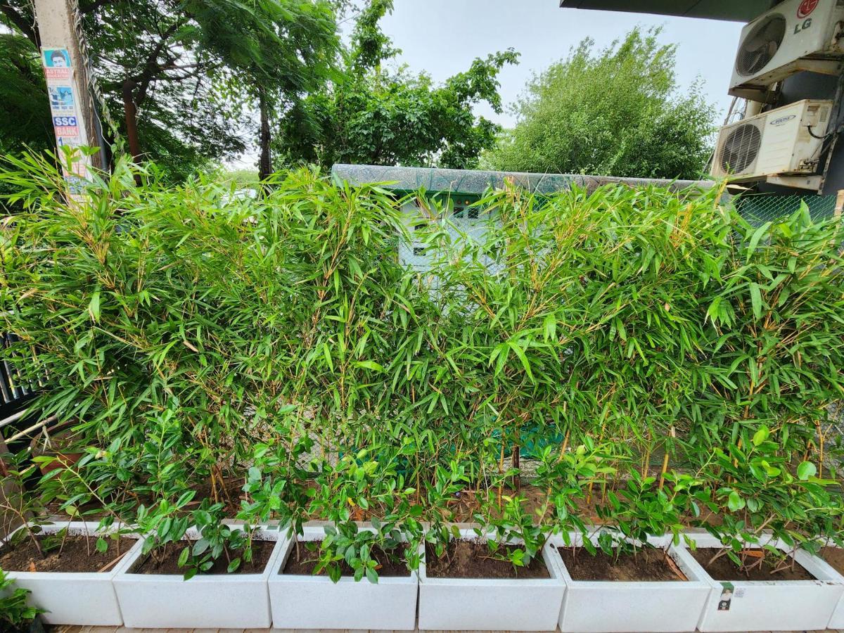 Square9 - A Boutique Hotel Gurgaon Exterior photo